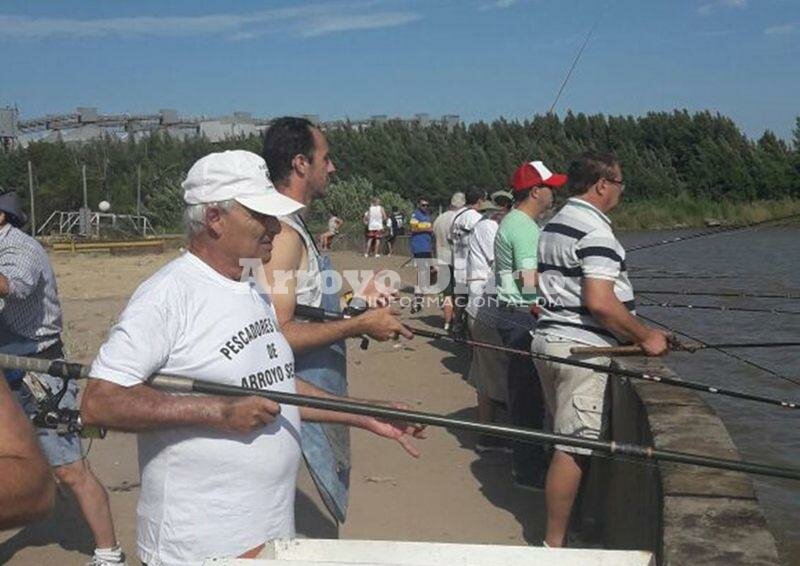 Buena convocatoria. 23 pescadores participaron del torneo libre del pasado domingo en el puerto.