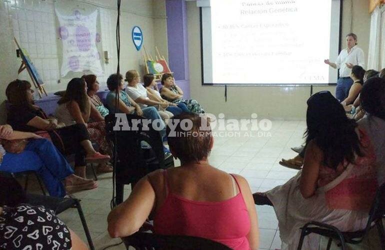 Imagen de Charla sobre c?ncer de mama