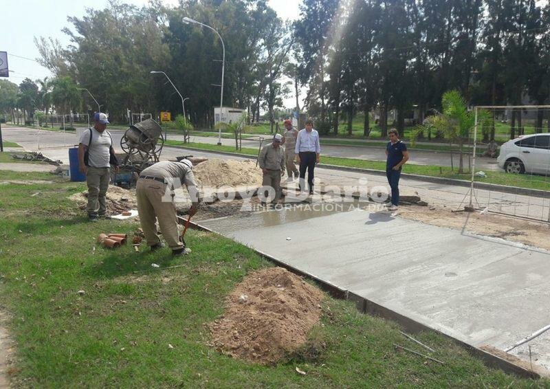 En el lugar. Stangoni siguiendo de cerca los trabajos.