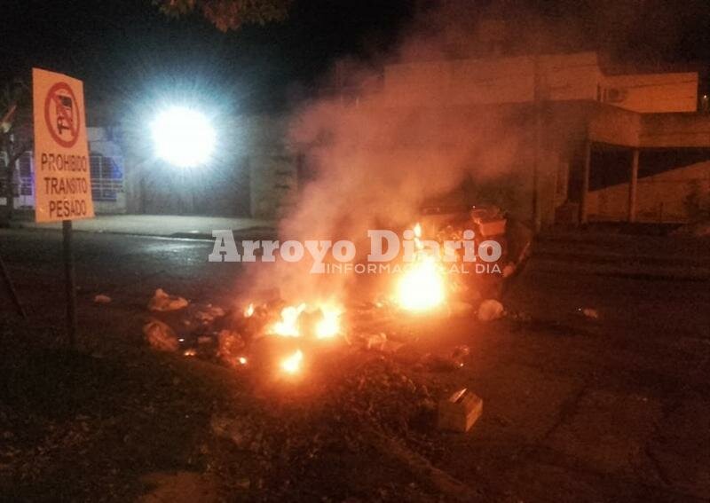 Imagen de Incendio de un contenedor de basura