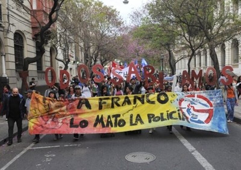 Pedido de justicia. En las marchas por la muerte de Casco siempre se atribuy? responsabilidad a la polic?a.