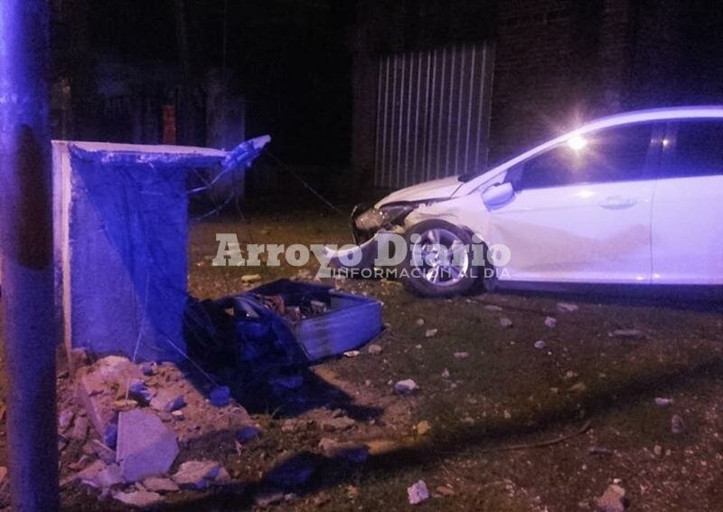 Solo destrozos. Por la espectacularidad del accidente, por fortuna, solo se registraron da?os materiales.