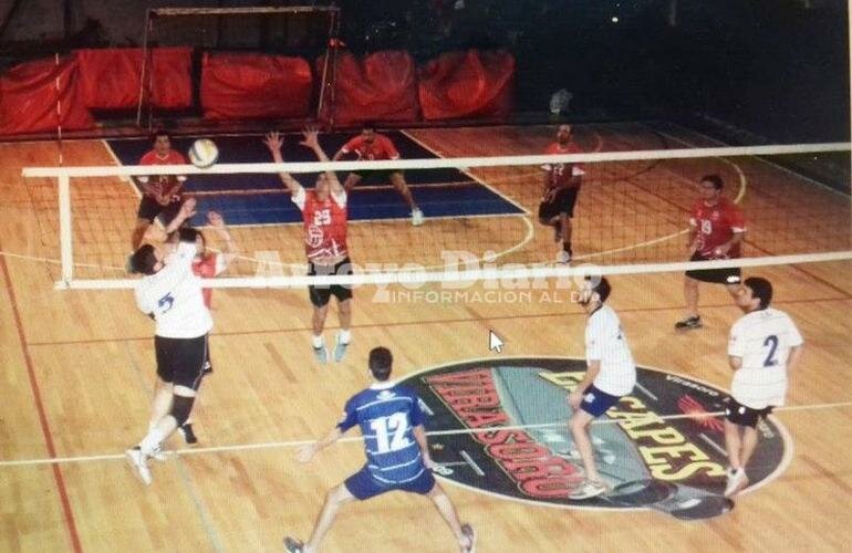 Imagen de Voley ?“Picante?” contundente ante Provincial