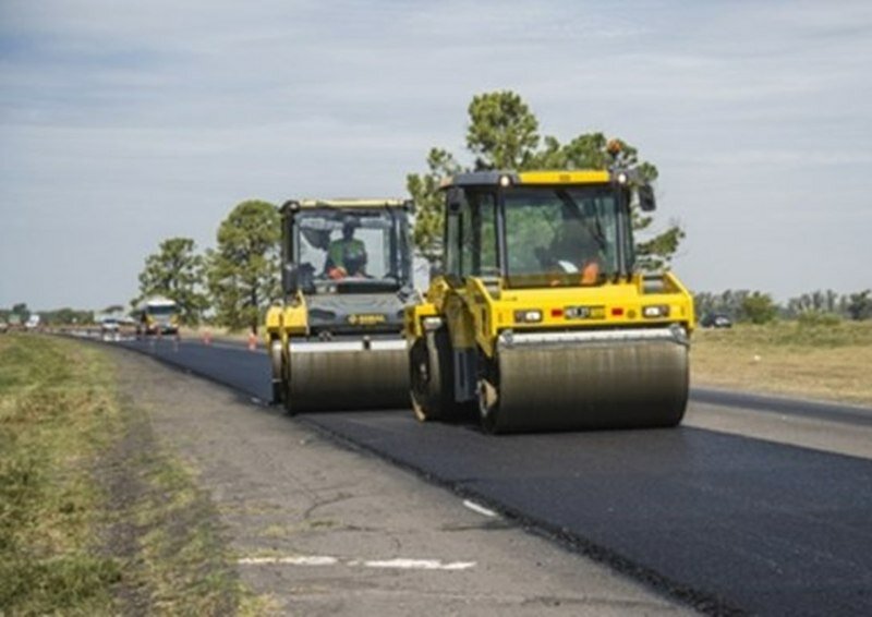 La autopista Rosario-Santa Fe esta siendo reparada a nueva en dos frentes de trabajo.