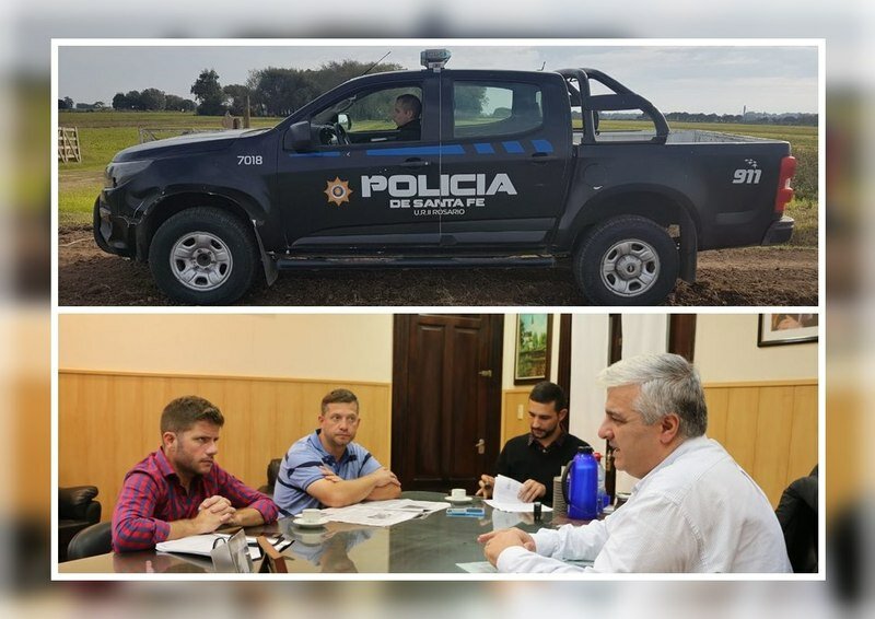 En las fotos. Arriba: Patrulla nueva que lleg? hace pocos d?as - Abajo: Esper junto a los funcionarios provinciales.