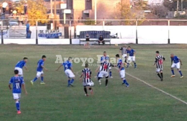 Partido disputado entre "Panzas" y "Rombos".