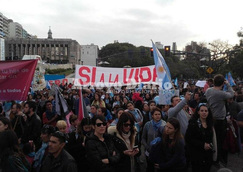 Imagen de M?s de 40 mil personas en la marcha en contra del aborto