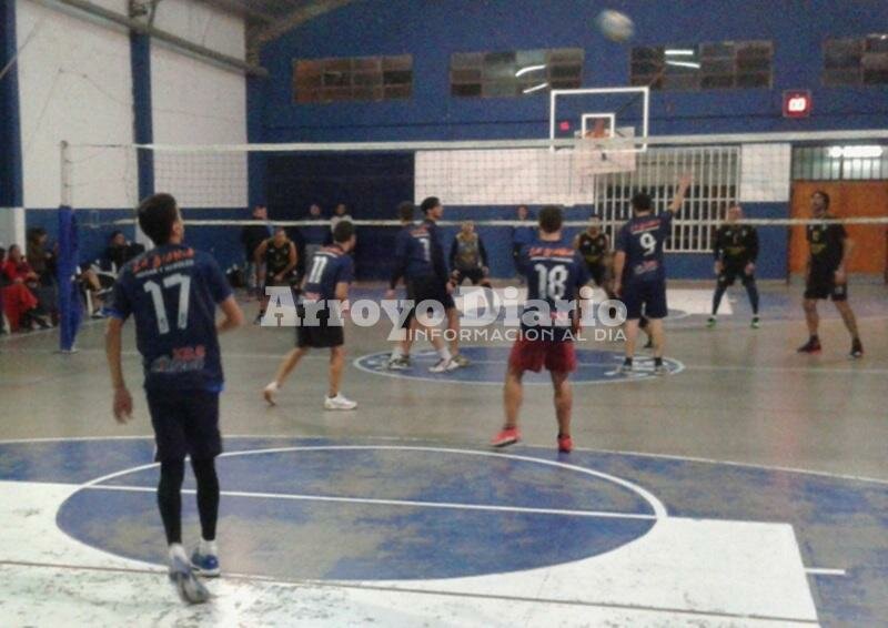 Imagen de V?ley Masculino: Excelente partido dejaron Athletic 2 Saladillo 3