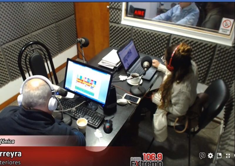 Imagen de Emisi?n EN VIVO, Dos & Pico Radio Extremo 106.9