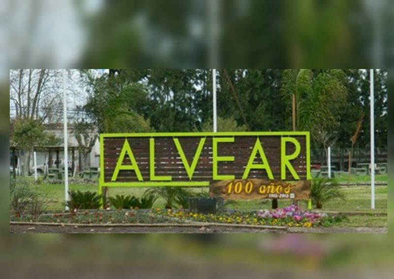 Imagen de Alvear: Para el mes pr?ximo se terminar?a la obra de cloacas