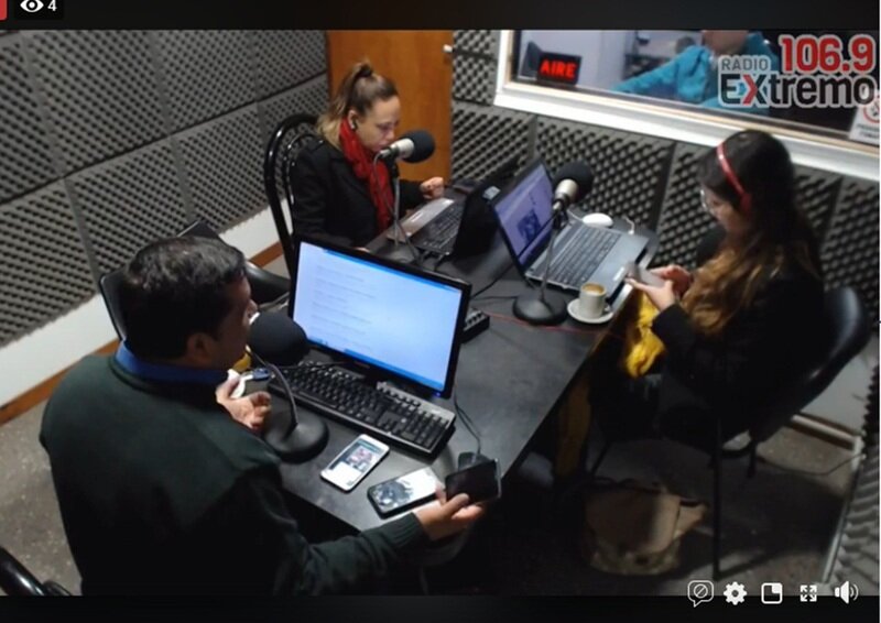 Imagen de Emisi?n EN VIVO, Dos & Pico Radio Extremo 106.9