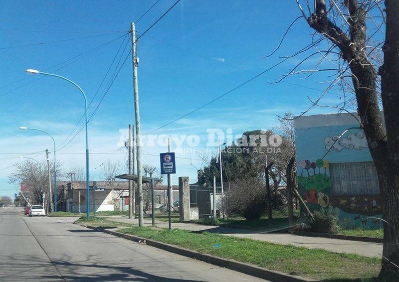 En la parada. Esta es la zona donde Ver?nica y su peque?o hijo fueron intimidados por un desconocido.