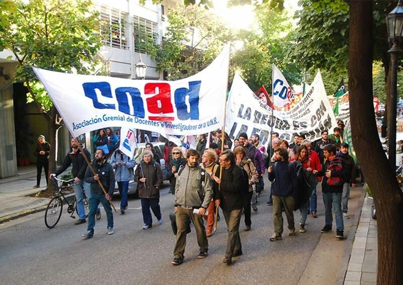 Imagen de Estudiantes temen por el futuro de la universidad p?blica