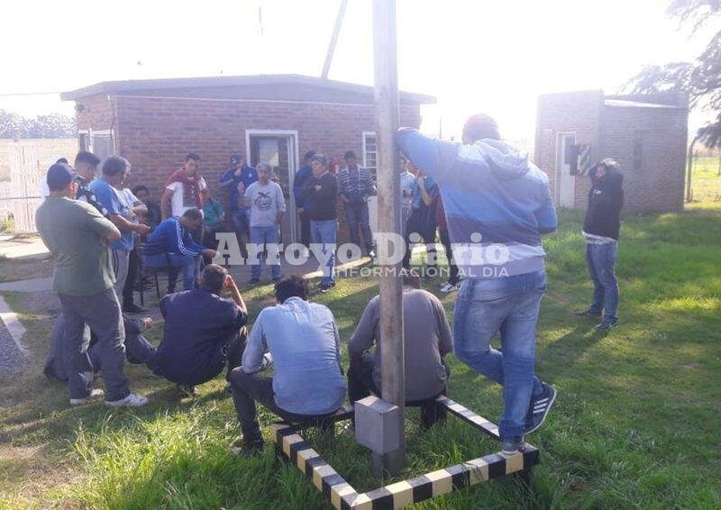 Imagen de Asamblea en S?ntesis Qu?mica reafirm? la toma de la planta