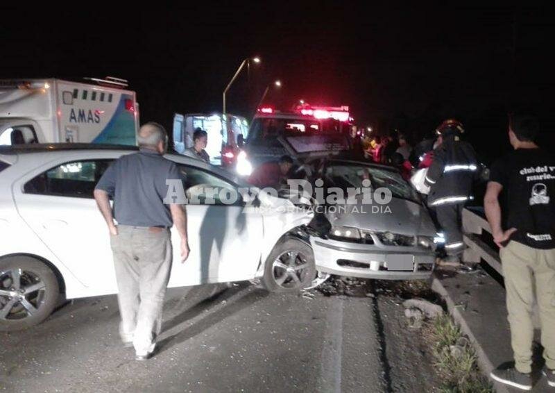 Imagen de Ruta 21: Impactante choque sobre el puente