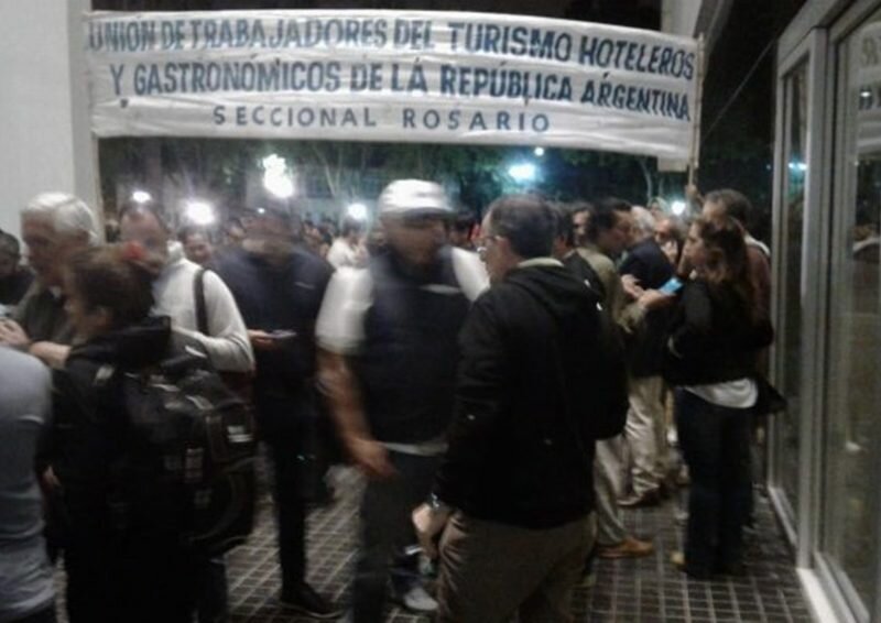 Imagen de Rosario: Liberaron a los gastron?micos detenidos por "amenazas coactivas"