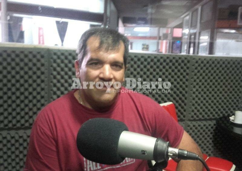 En la radio. Miguel Rold?n, Secretario de Deportes del SITRAM Arroyo Seco.