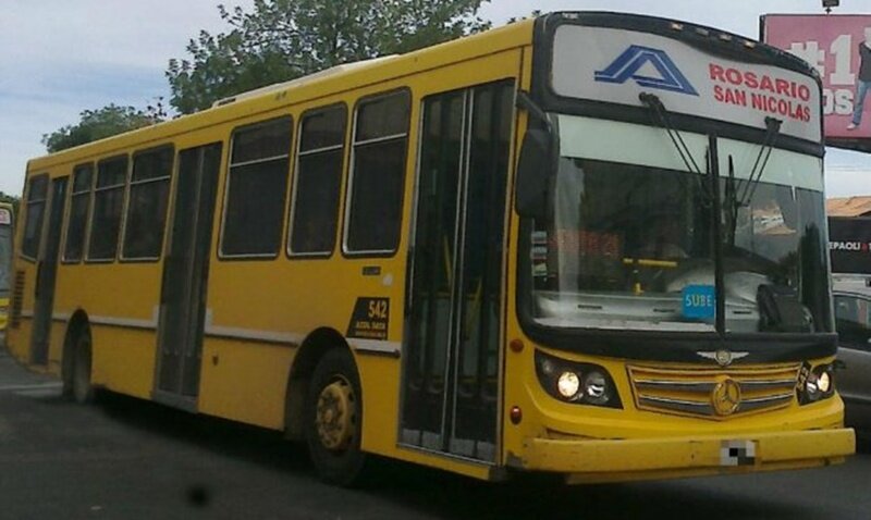 El chofer se descompuso en calle Sanbta Fe casi en la intersecci?n con Santiago.