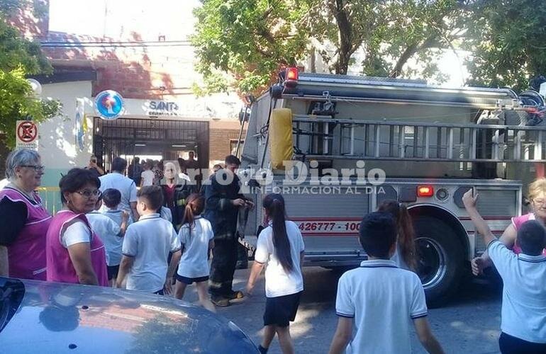 Imagen de Simulacro de incendio en la Escuela Santa Luc?a