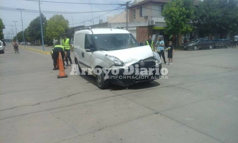 Tras el accidente. Luego del choque, inspectores de Tr?nsito estuvieron presentes en el lugar.