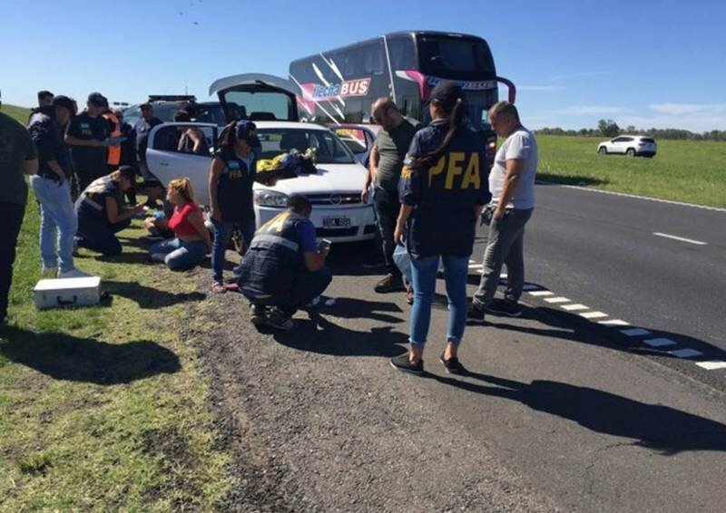 Imagen de Cinco detenidos tras allanamientos en la c?rcel de Pi?ero, Rosario y San Nicol?s en operativo antidrogas