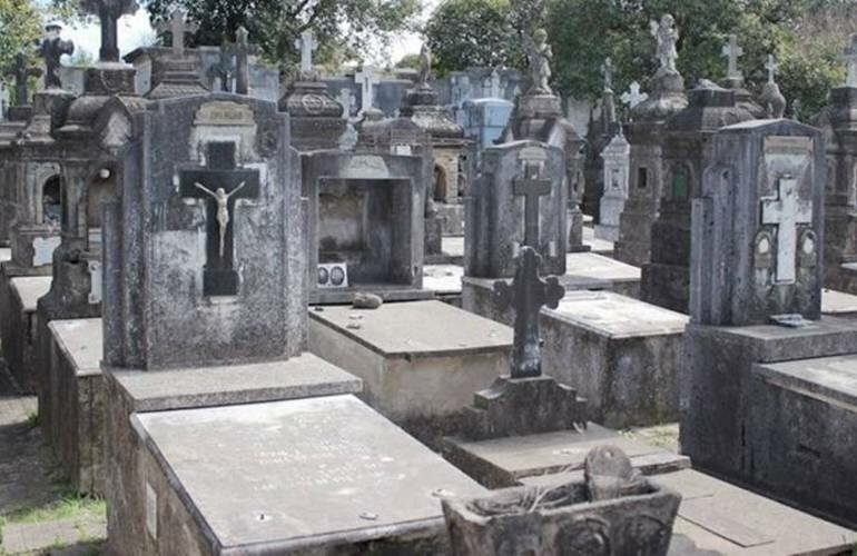 El cuerpo del familiar hab?a sido sepultado por error en el cementerio La Piedad.