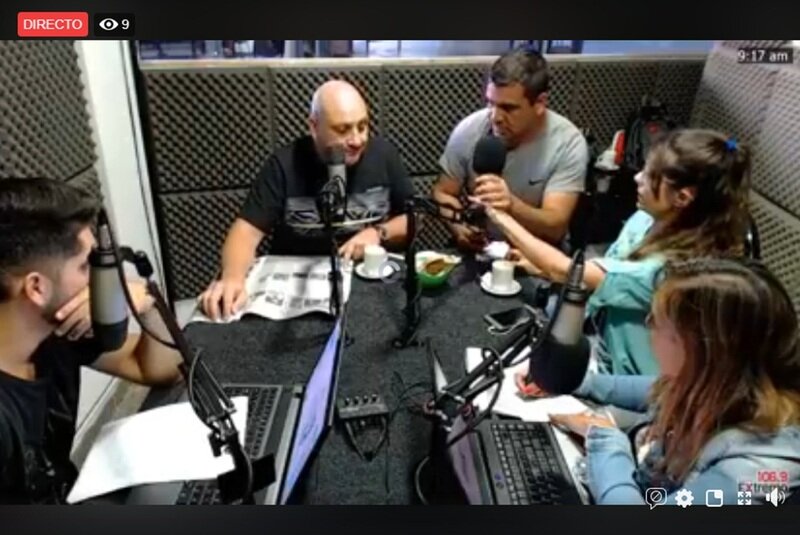 Imagen de Emisi?n EN VIVO, Dos & Pico Radio Extremo 106.9