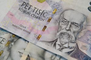 Más obstáculos legales para el acuerdo entre CK Hutchison y BlackRock en el puerto de Panamá